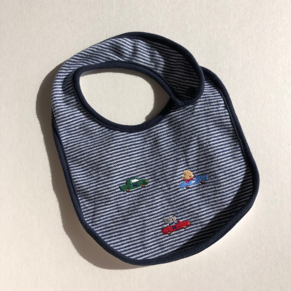 3/$10🌿 Familiar Baby Bib